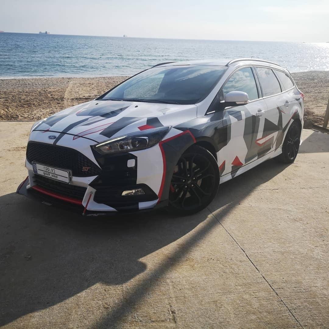 Coche particular — Custom Wrap, vinilado de vehículo en Málaga — Hangar Wraps