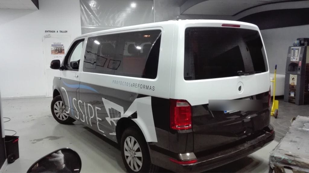 Coche particular — Dissipe Wrap, vinilado de vehículo en Málaga — Hangar Wraps